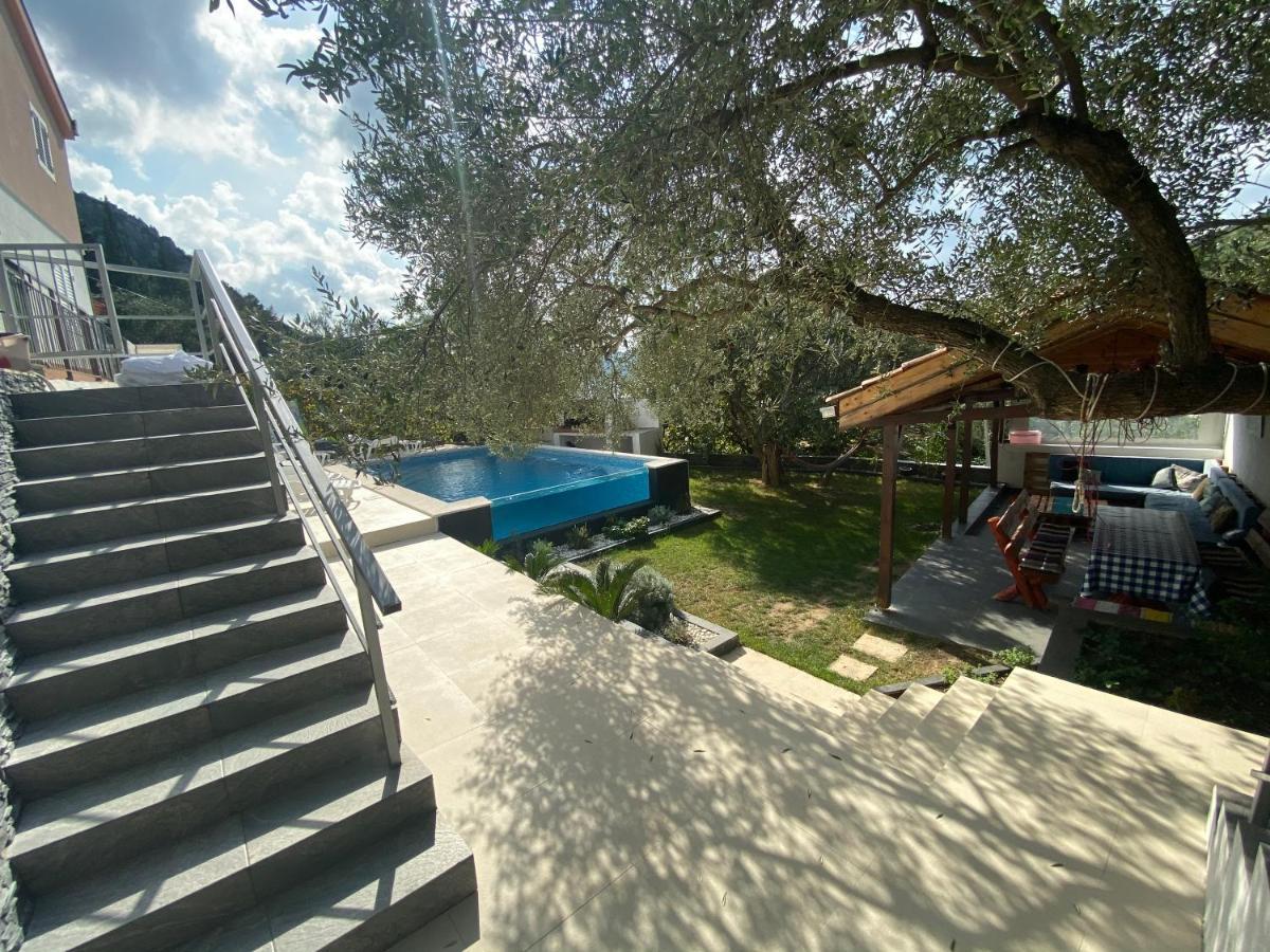 Vila Ivka Gardens Клек Экстерьер фото